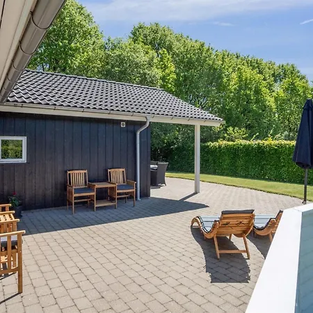 Holiday home Gunva - 30km From The Sea By Interhome